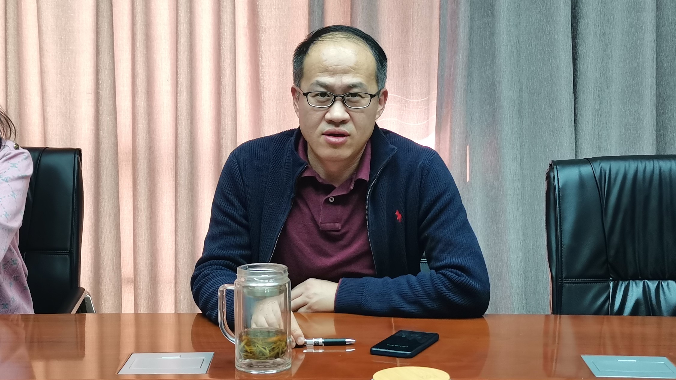 20240111成人视频
党委举办2023年度党支部书记述职会2.jpg